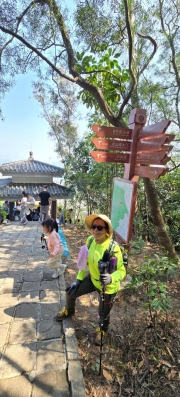 Thumbnail of pic_CW_Ho_025.jpg