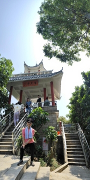 Thumbnail of pic_Kwok_Lam_101.jpg