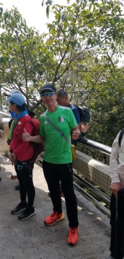 Thumbnail of pic_Lee_Woo_008.jpg