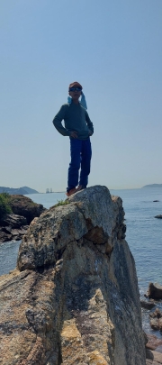 Thumbnail of pic_Esther_Chuk_019.jpg