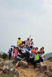 Thumbnail of pic_CL_Yip_034.jpg
