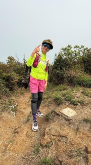 Thumbnail of pic_CL_Yip_040.jpg
