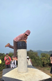 Thumbnail of pic_CW_Ho_002.jpg
