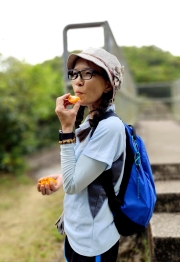 Thumbnail of pic_Kwok_Lam_044.jpg