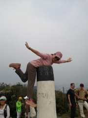 Thumbnail of pic_Lee_Woo_005.jpg