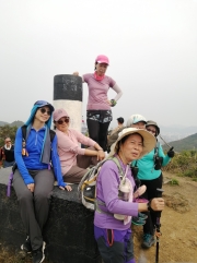 Thumbnail of pic_Lee_Woo_007.jpg