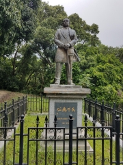 Thumbnail of P4270018.jpg