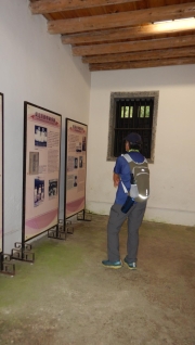 Thumbnail of pic_CW_Ho_053.JPG