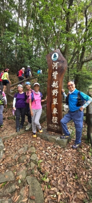 Thumbnail of pic_CW_Ho_001.jpg