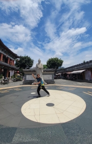 Thumbnail of pic_WaiG_022.jpg
