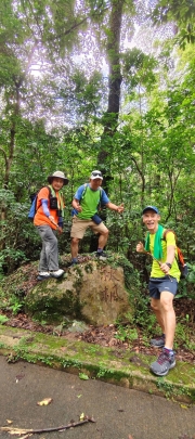 Thumbnail of pic_Derek_Wong_012.jpg
