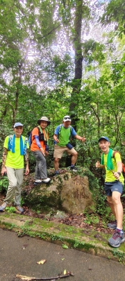 Thumbnail of pic_Derek_Wong_013.jpg