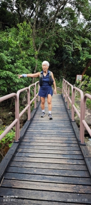 Thumbnail of pic_XF_Liu_076.jpg
