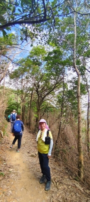 Thumbnail of pic_Derek_Wong_016.jpg