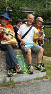 Thumbnail of pic_Dicky_Poon_008.JPG