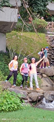 Thumbnail of pic_Mingle_Tam_022.jpg