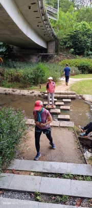 Thumbnail of pic_Mingle_Tam_023.jpg