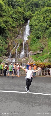 Thumbnail of pic_Mingle_Tam_026.jpg