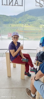 Thumbnail of pic_Mingle_Tam_062.jpg