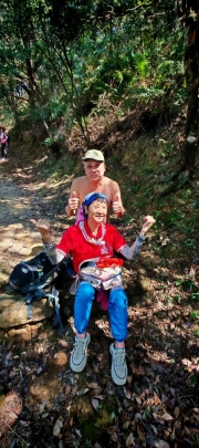 Thumbnail of pic_Cindy_Tse_031.jpg