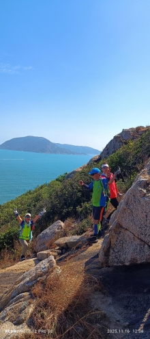 Thumbnail of pic_Mingle_Tam_002.jpg