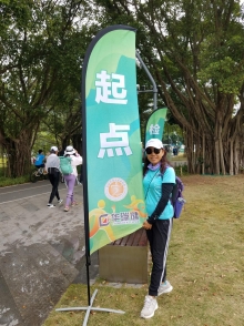 PB300016.jpg (493517 bytes)