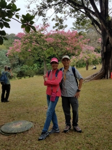 PB300025.jpg (559168 bytes)