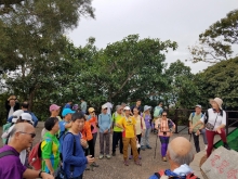 PB300048.jpg (541229 bytes)