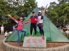 PB300052.jpg (492731 bytes)