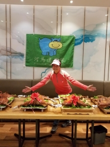 PB300084.jpg (207971 bytes)