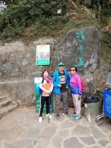 PC140016.jpg (585721 bytes)