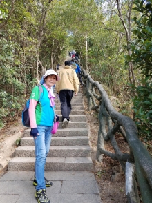 PC140029.jpg (673711 bytes)