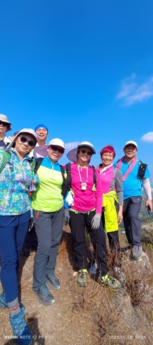 Thumbnail of pic_Mingle_Tam_013.jpg