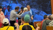 Thumbnail of pic_CL_Yip_151.jpg