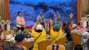 Thumbnail of pic_CL_Yip_172.jpg
