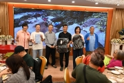 Thumbnail of pic_CW_Ho_044.JPG