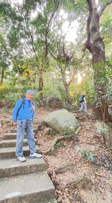 Thumbnail of pic_Dicky_Poon_001.JPG