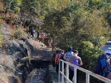 P1250014.jpg (509623 bytes)