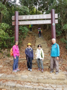 P2010048.jpg (597480 bytes)