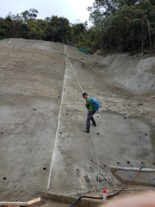 P2010058.jpg (409390 bytes)