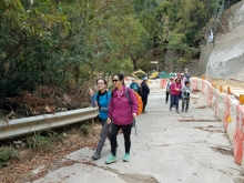 P2010060.jpg (519275 bytes)