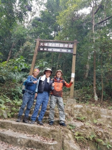 P2080037.jpg (672230 bytes)