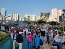 P2190035.jpg (378641 bytes)