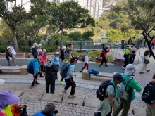 P2190045.jpg (546783 bytes)