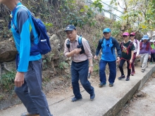 P2190053.jpg (481655 bytes)