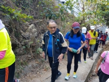 P2190061.jpg (591190 bytes)