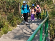 P2190098.jpg (450333 bytes)