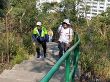 P2190101.jpg (584290 bytes)