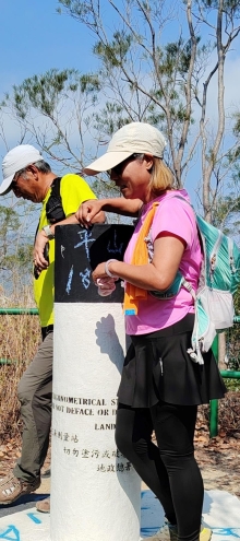 Thumbnail of pic_Wong_050.jpg