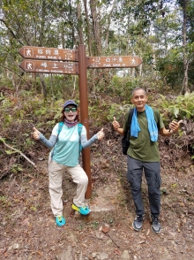 P222012.jpg (812485 bytes)